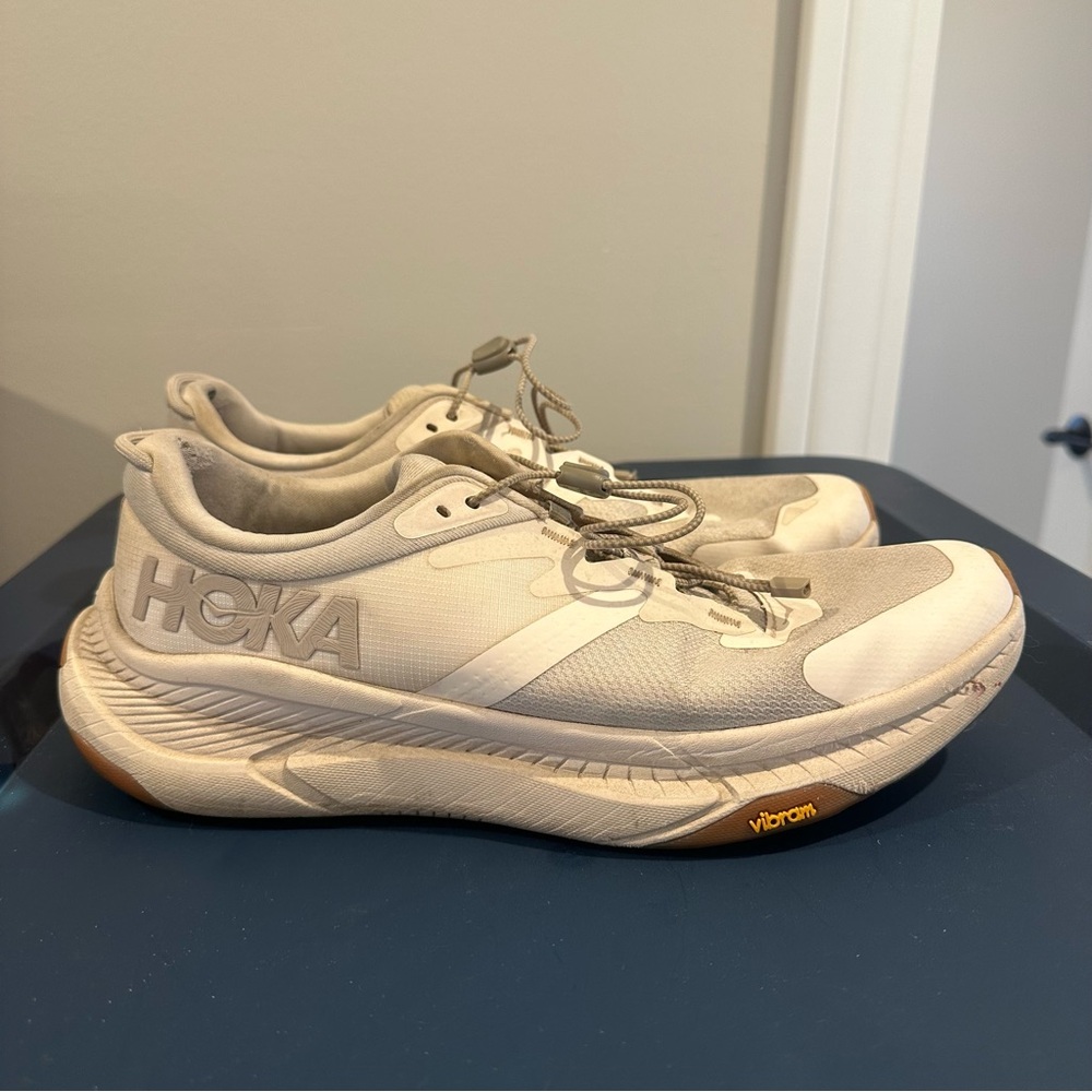 Hoka Transport